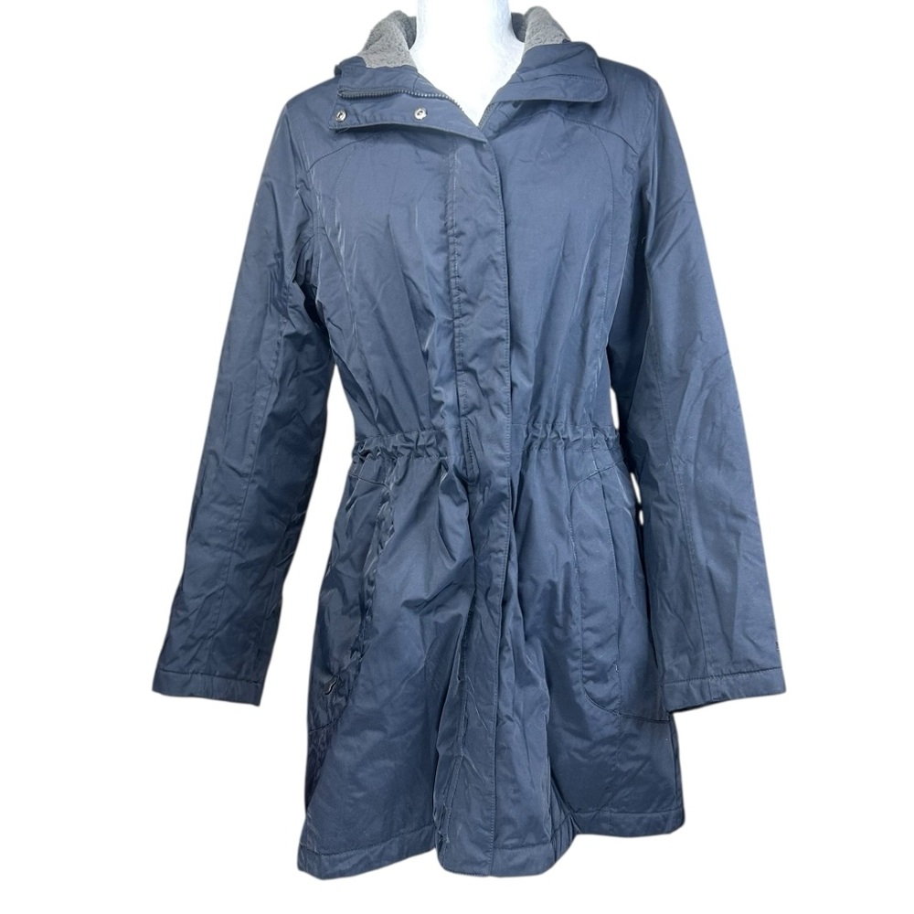 L.L Bean Winter Warmer Coat M Navy Flannel Quilted Hood Water Resistant - Picture 2 of 16
